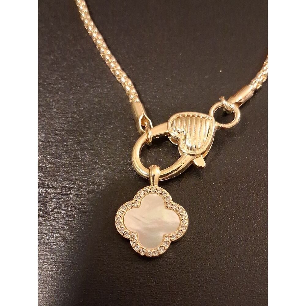 18k GF Clover Heart Lock Necklace Really Pretty Piece New In Box